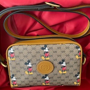 NWT 2020 Disney x Gucci Mickey Mouse Shoulder Bag